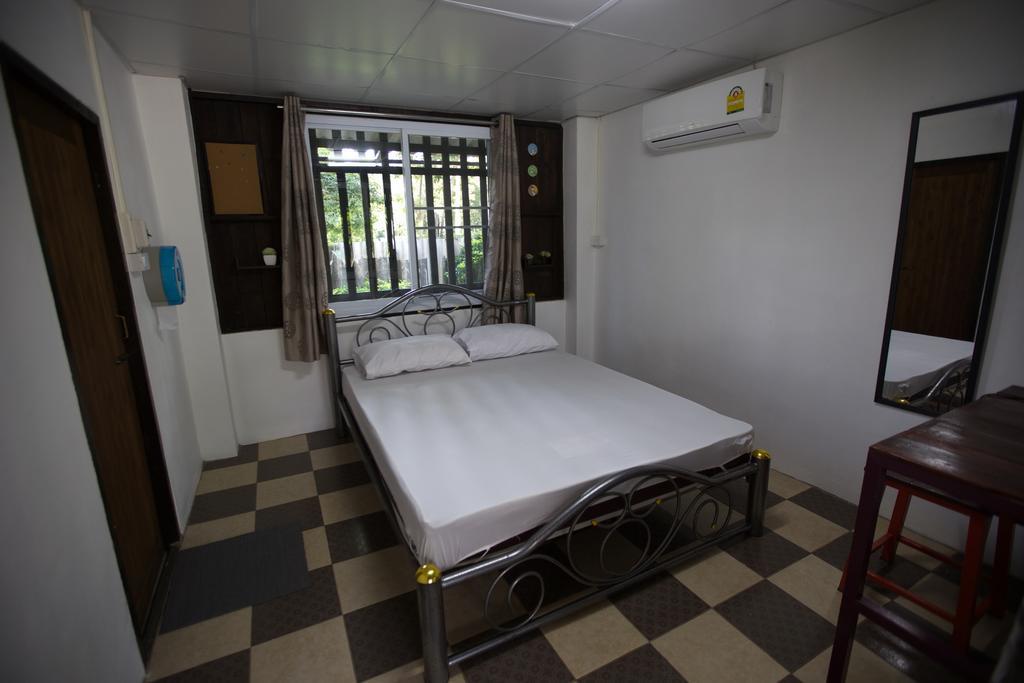 Hora Home Lampang Eksteriør billede