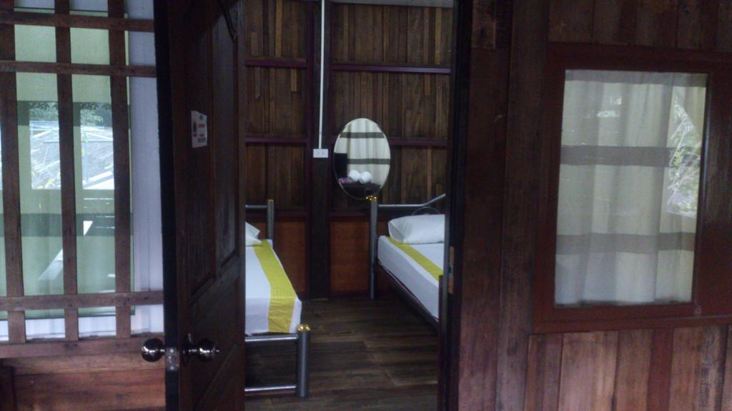 Hora Home Lampang Eksteriør billede